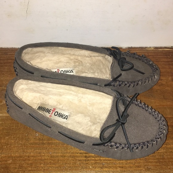 Minnetonka leather moccasins - Picture 1 of 3